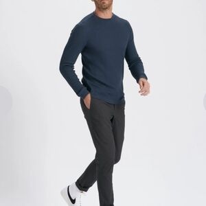 Vuori Waffle Knit Crewneck Shirt Size Large